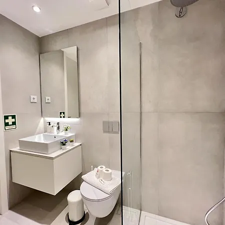 Apartman Prestige With Pool By Homing *