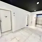 Prestige With Pool By Homing 拉哥斯