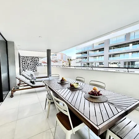 Apartmán Prestige With Pool By Homing Lagos