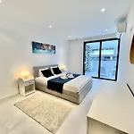 Prestige With Pool By Homing Appartement