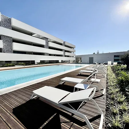Prestige With Pool By Homing Appartement *