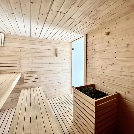 Prestige With Pool By Homing شقة لاغوس