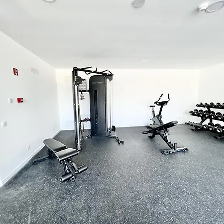 Prestige With Pool By Homing *